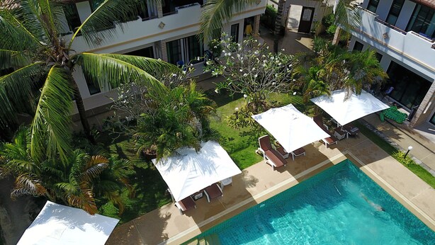 Outdoor pool, open 8:00 AM to 9:00 PM, pool umbrellas, sun loungers - Babylon Pool Villas (Rawai)