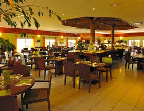 Frühstück, Mittagessen, Abendessen, internationale Küche 