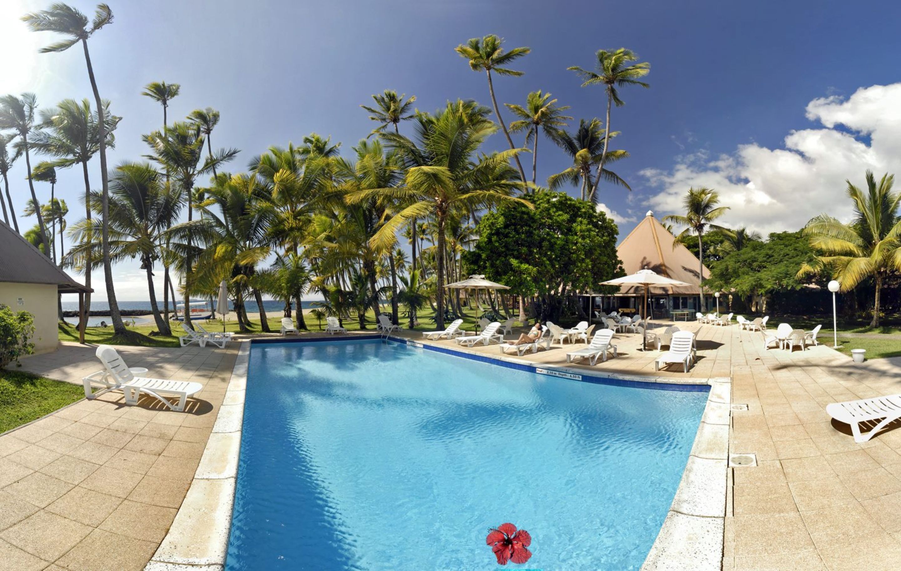 outdoor pool, pool loungers