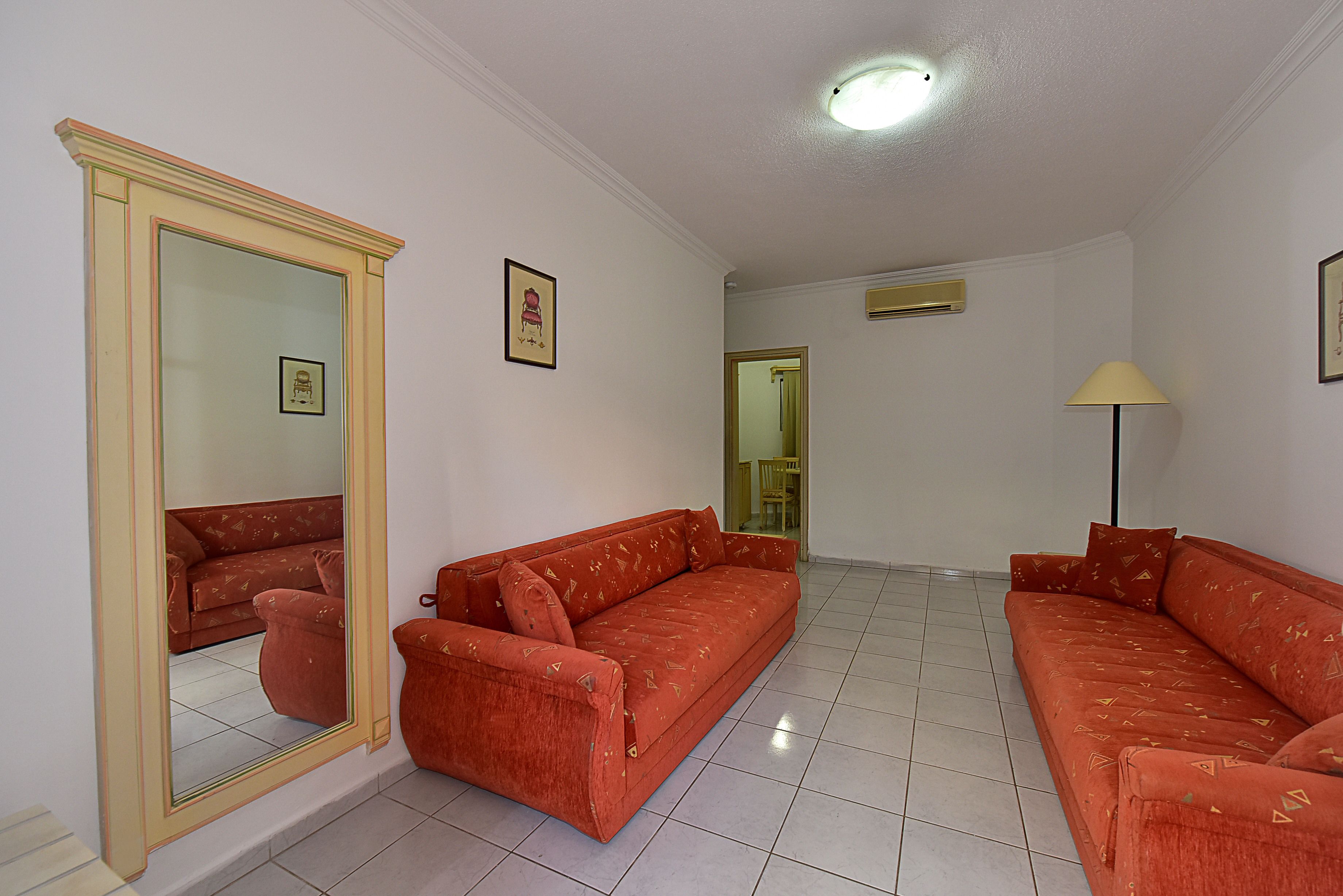 apartment, 1 bedroom | living room | lcd tv