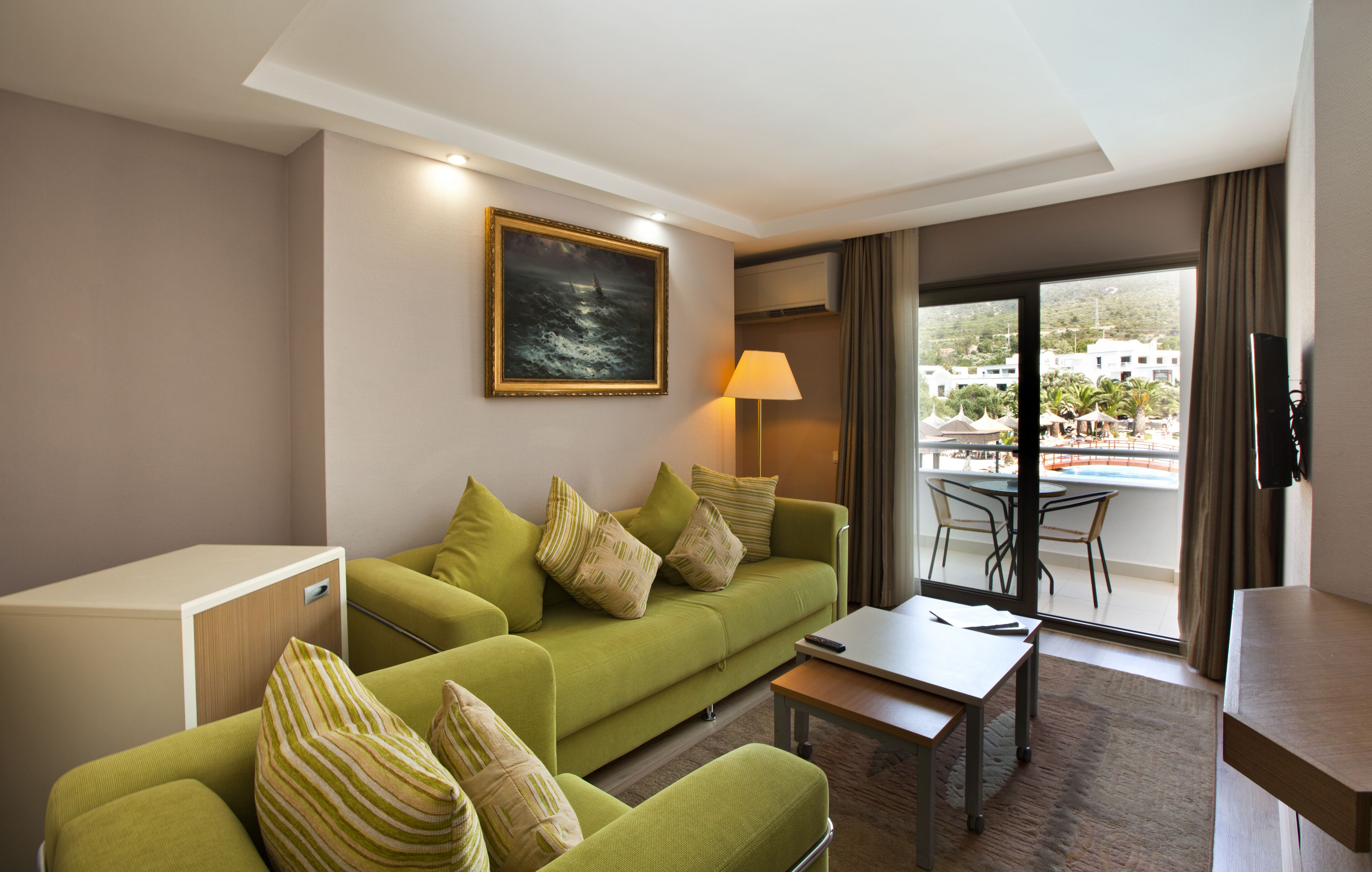 Living area | 42-inch LCD TV with satellite channels, TV, ping pong