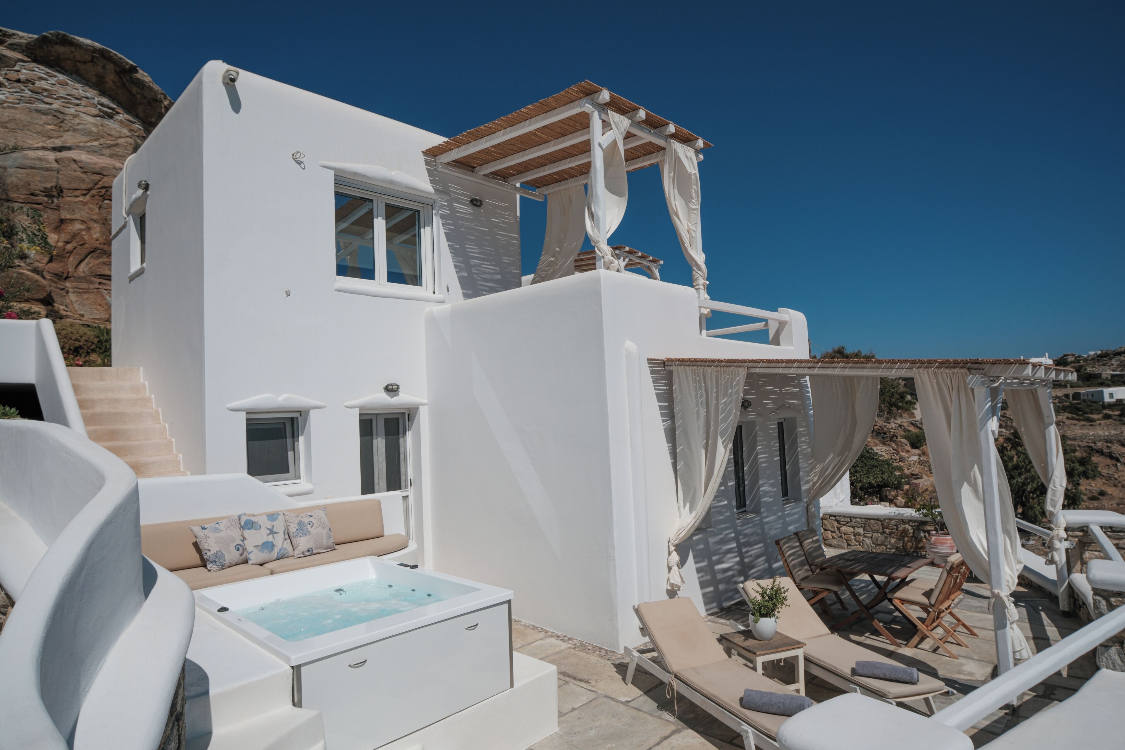 Villa – deluxe, terrasse, sjøutsikt | Terrasse/patio