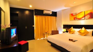 Superior Room | In-room safe, cribs (free), WiFi (free) - Platinum Hotel (Patong)