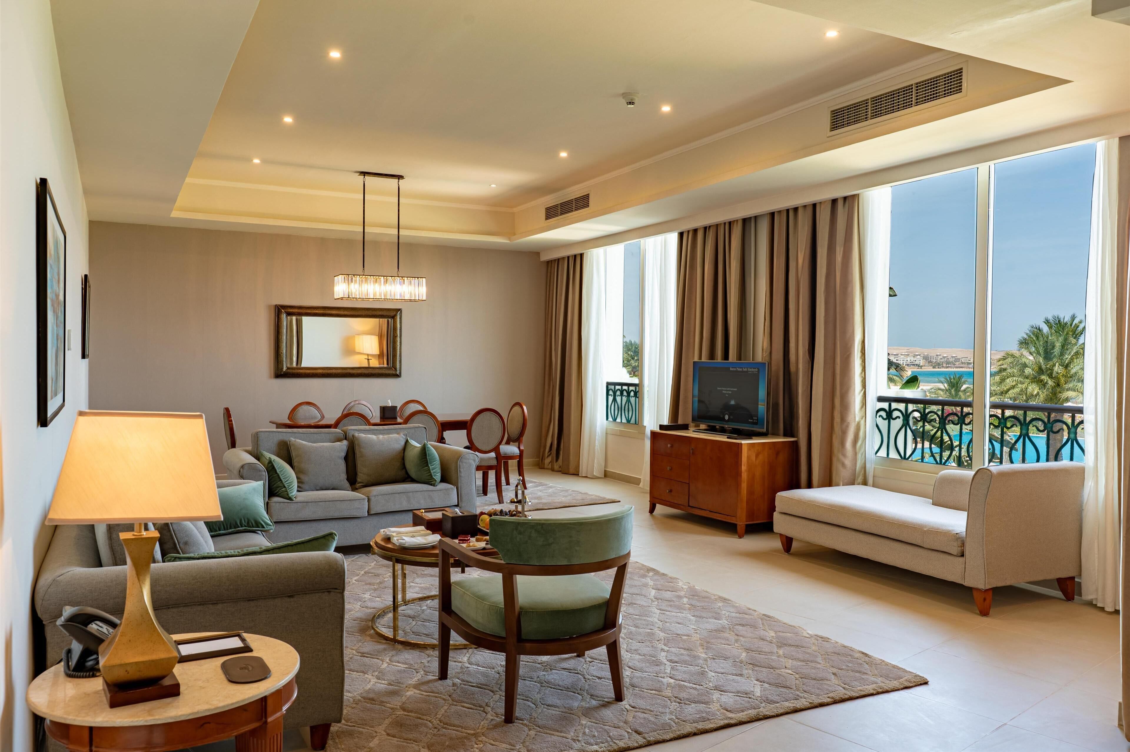 1 bedroom, egyptian cotton sheets, premium bedding, minibar