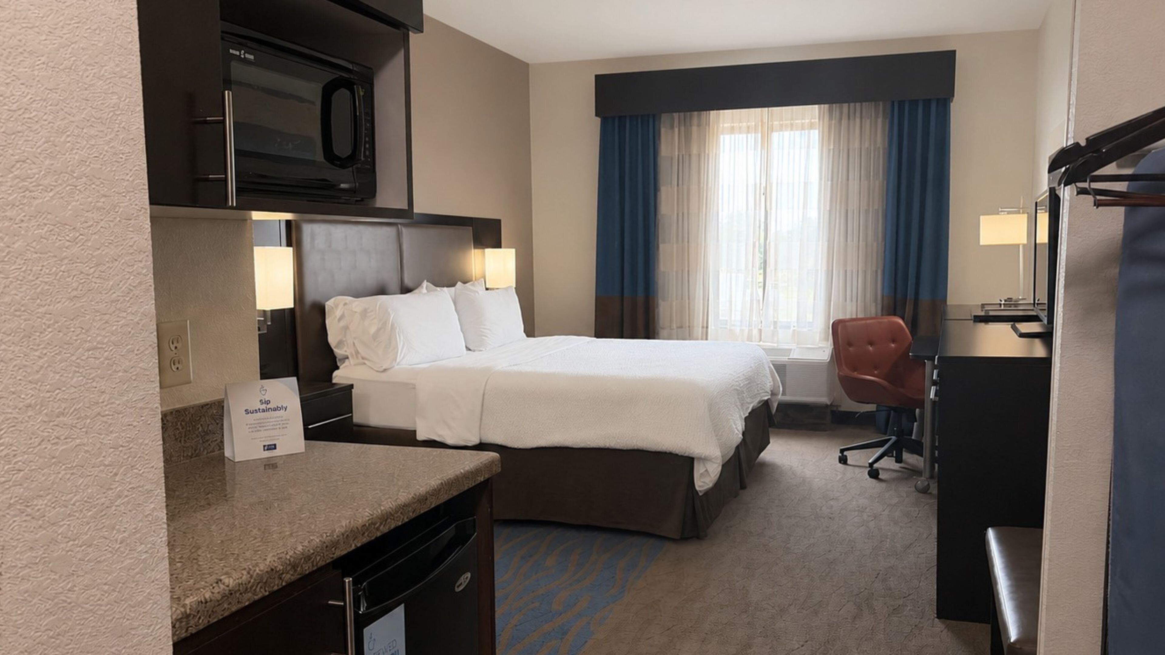Down comforters, desk, laptop workspace, soundproofing