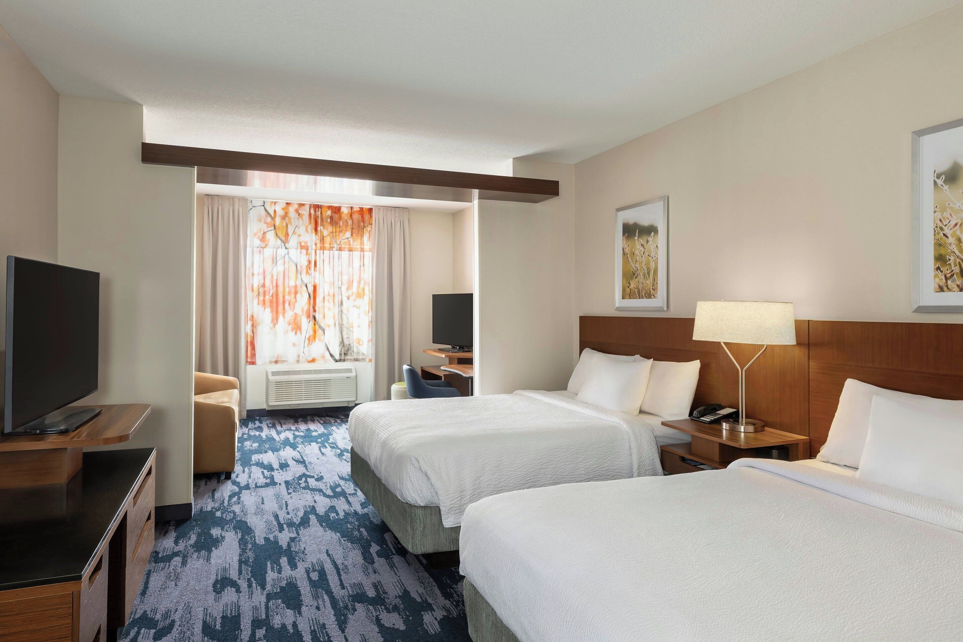 Studio, nhiều giường | Phòng khách | TV LCD, iPod dock 