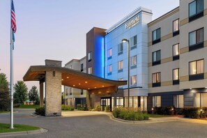 Exterior - Fairfield Inn & Suites by Marriott St. Paul Northeast (White Bear Lake)