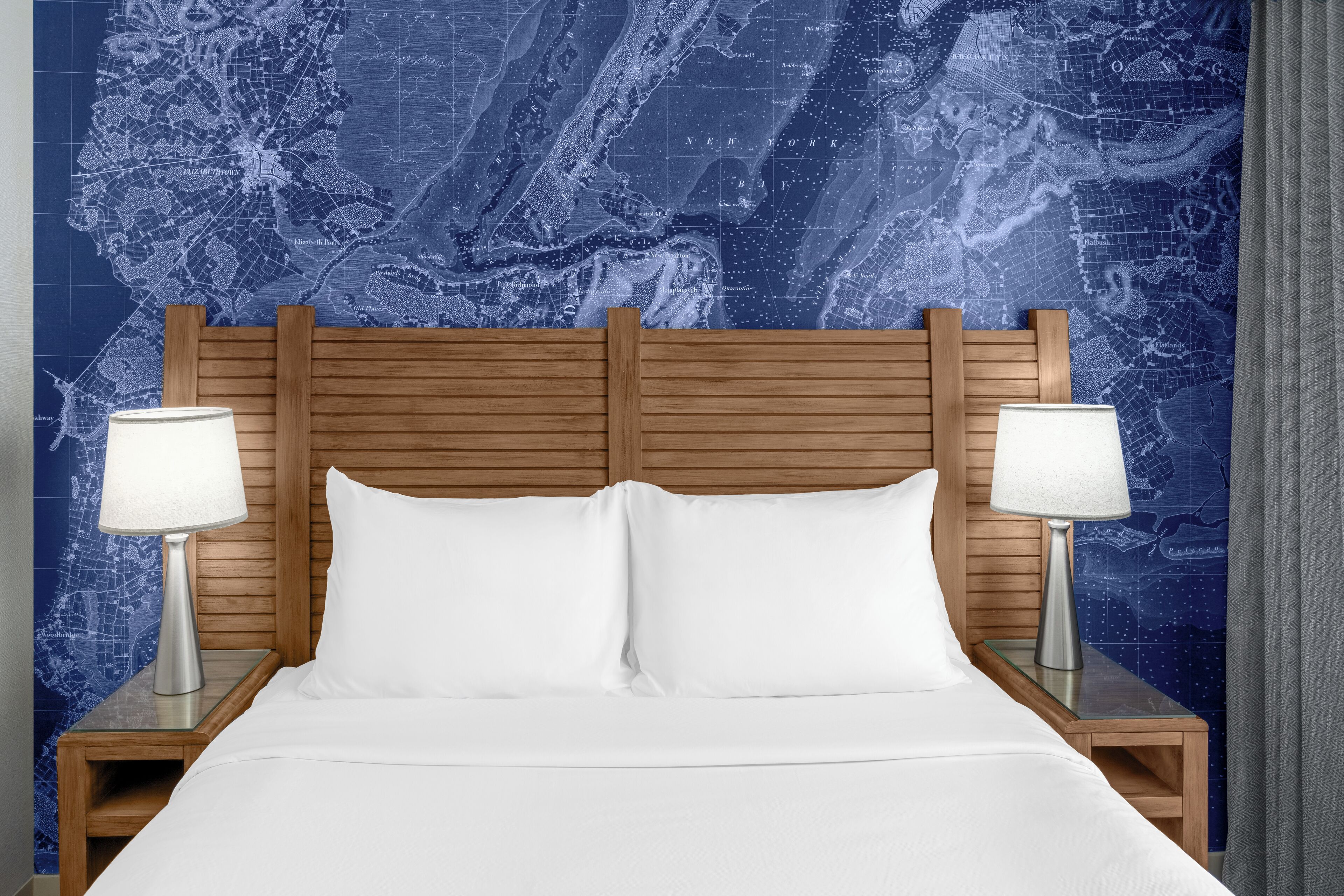 Premium bedding, in-room safe, desk, blackout drapes