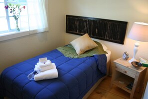 Iron/ironing board, free WiFi, bed sheets - The Trailside Inn (Killington)