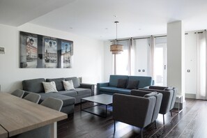 Silitysrauta/-lauta, ilmaiset vauvansängyt, ilmainen Wi-Fi