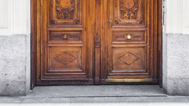Property entrance - Gran Via Suites (Madrid)