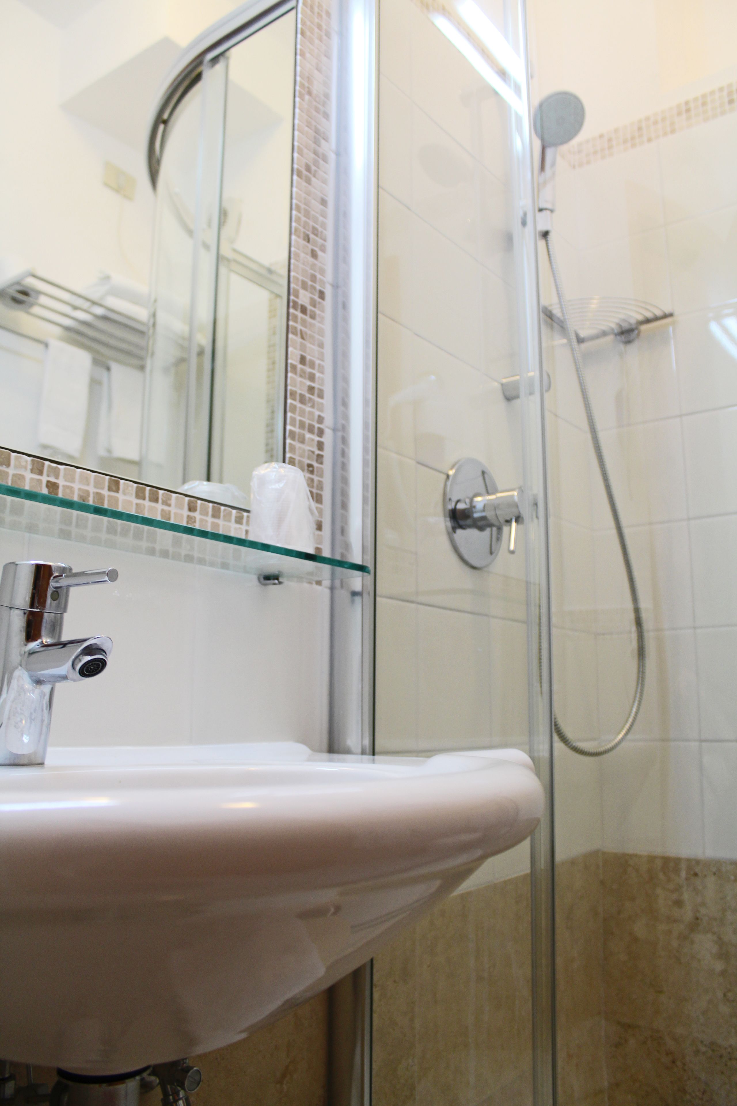 egyptian cotton sheets, select comfort beds, minibar, in-room safe