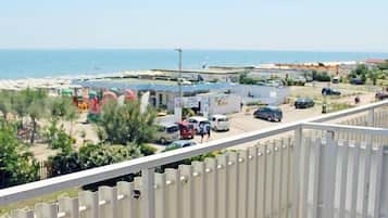 Vista spiaggia/mare