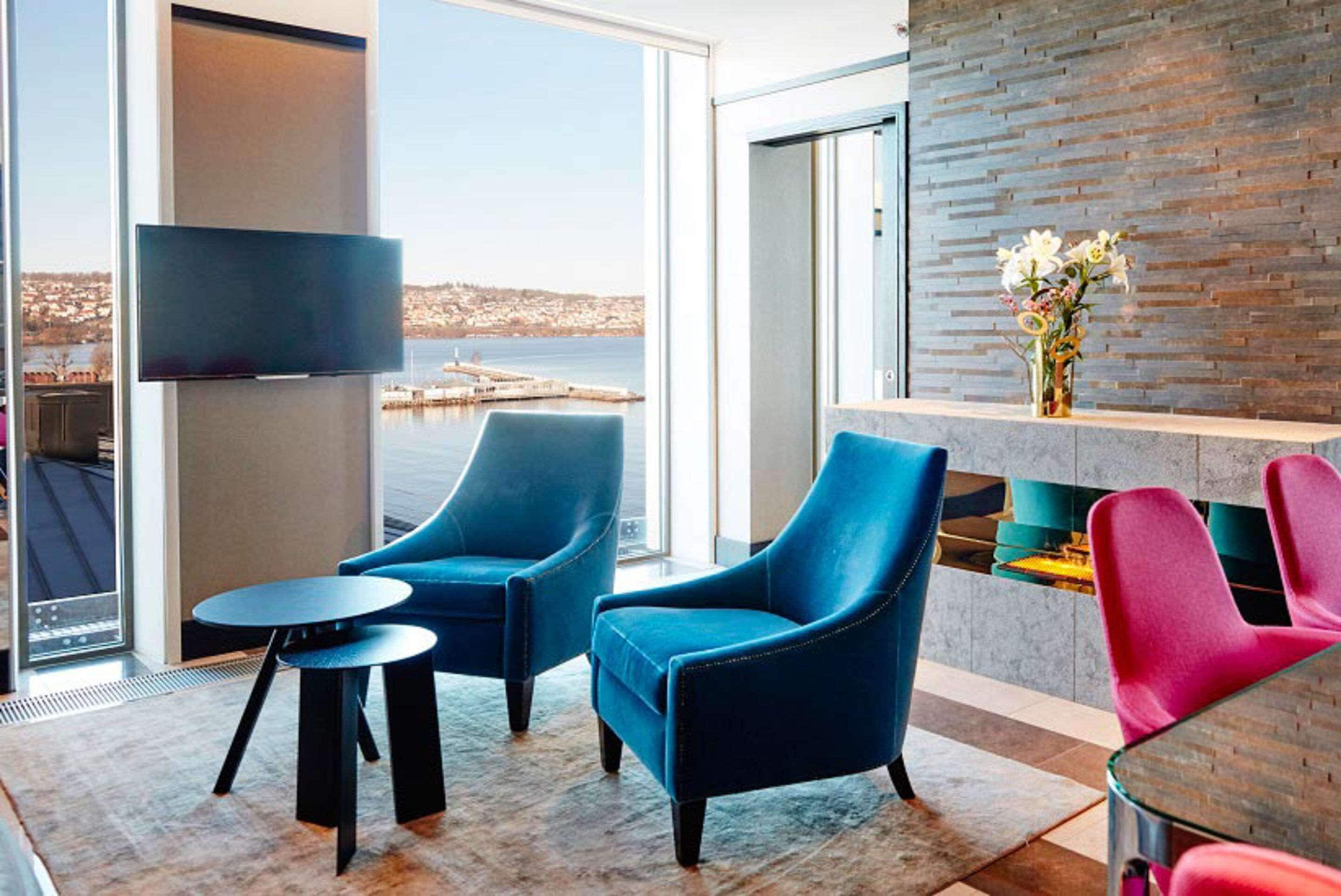 Roupas de cama premium, edredons de pluma, quartos à prova de som