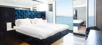 Vox Hotel