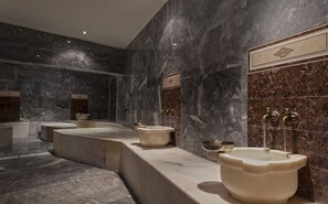 Sauna, steam room, Turkish bath, body treatments, aromatherapy