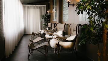 Sauna, sources chaudes/minérales, soins corporels