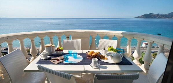 Balcony - Résidence La Palme d'Azur Cannes Verrerie (Cannes)