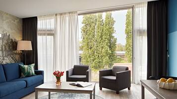 XL 2 Bedroom Apartment, Sofa Bed | 1 bedroom, premium bedding, in-room safe, laptop workspace