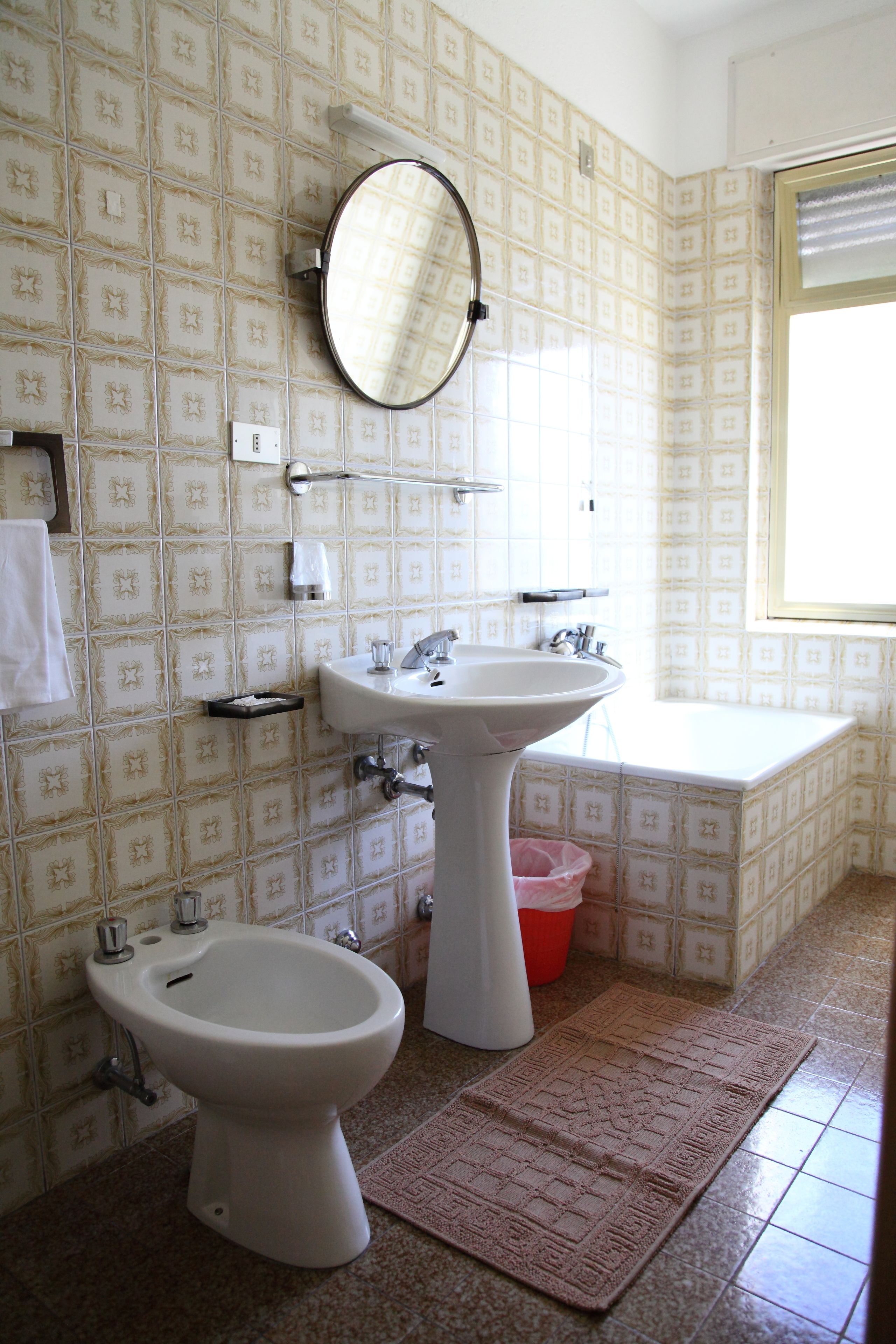 triple room, mountain view | bathroom | hair dryer, bidet
