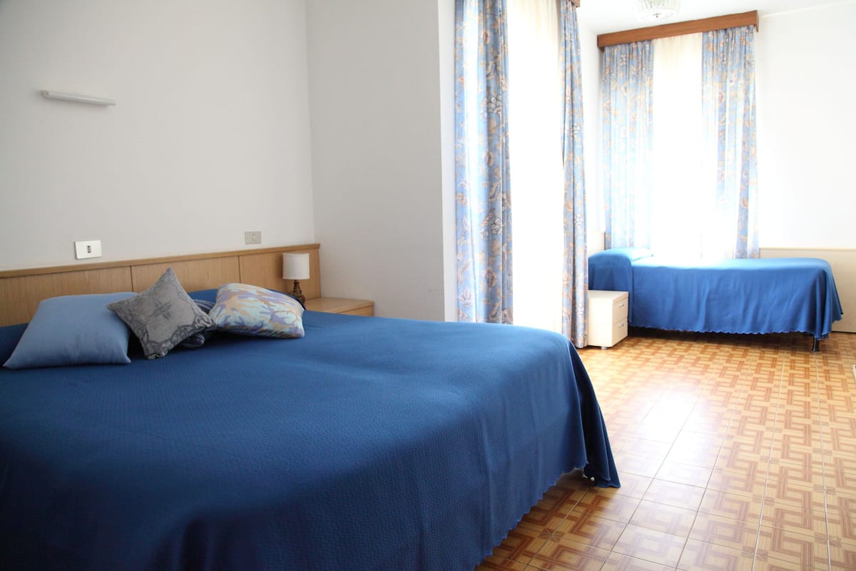 triple room, mountain view | in-room safe, desk, rollaway beds, free wifi