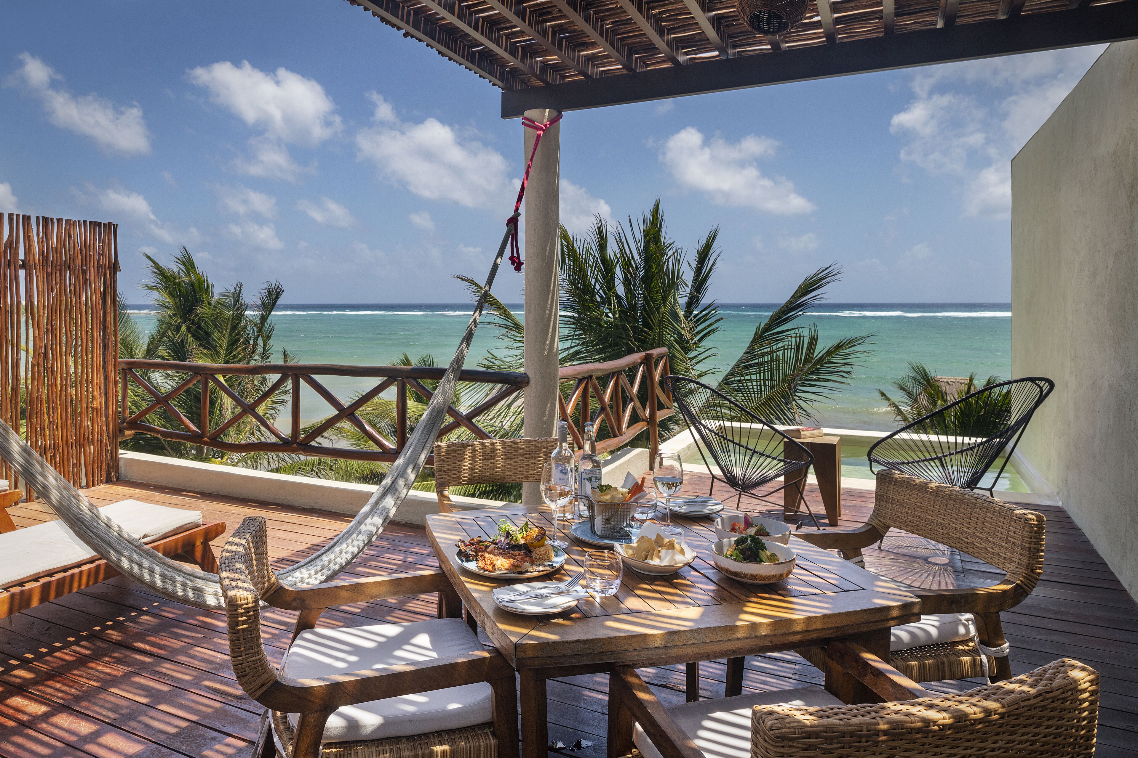 presidential studio suite | terrace/patio