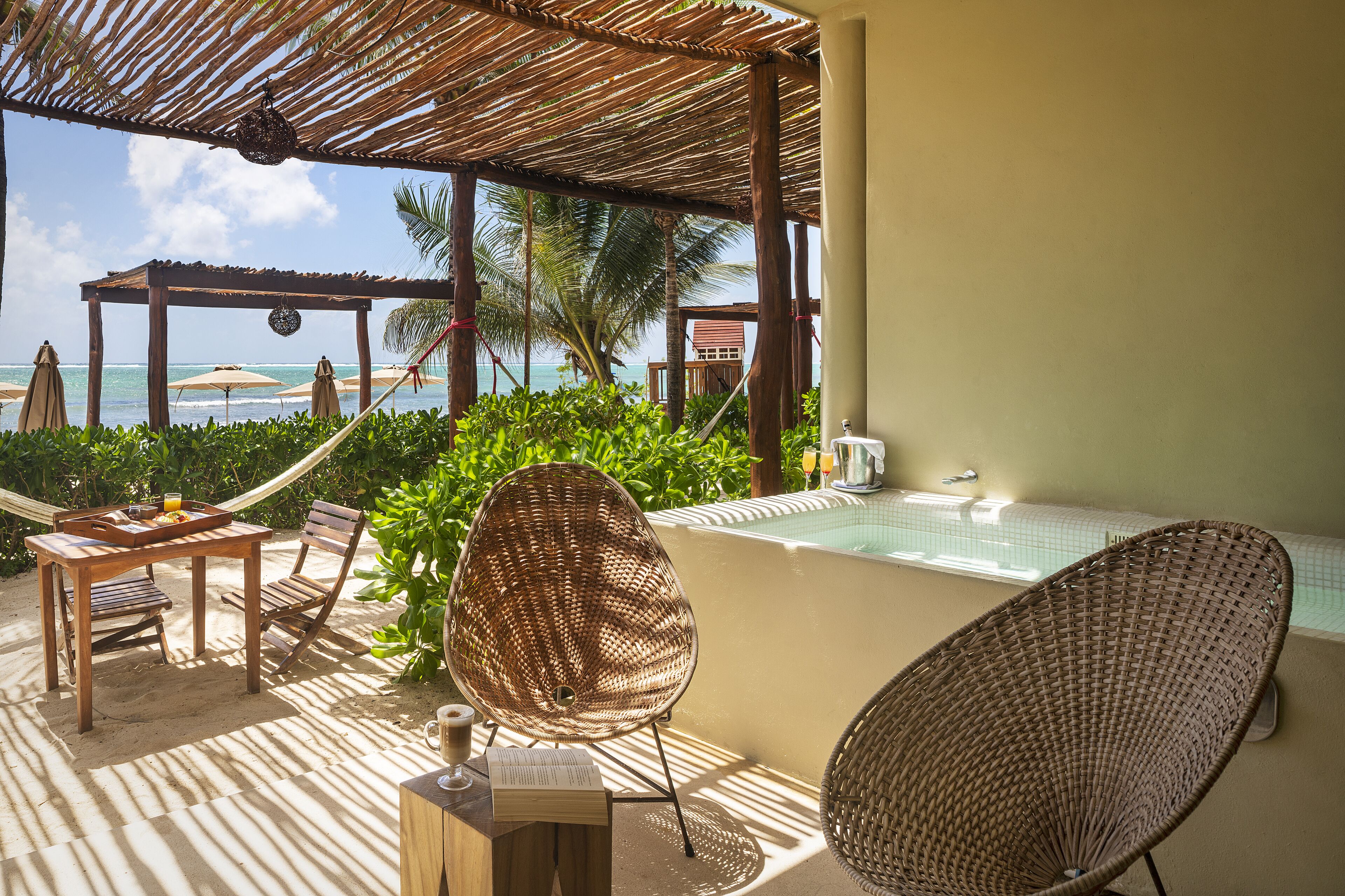 Master Suite Beachfront with Plunge Pool | Premium bedding, down comforters, in-room safe, desk