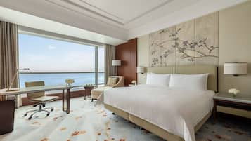 Premium bedding, down duvets, in-room safe, blackout curtains