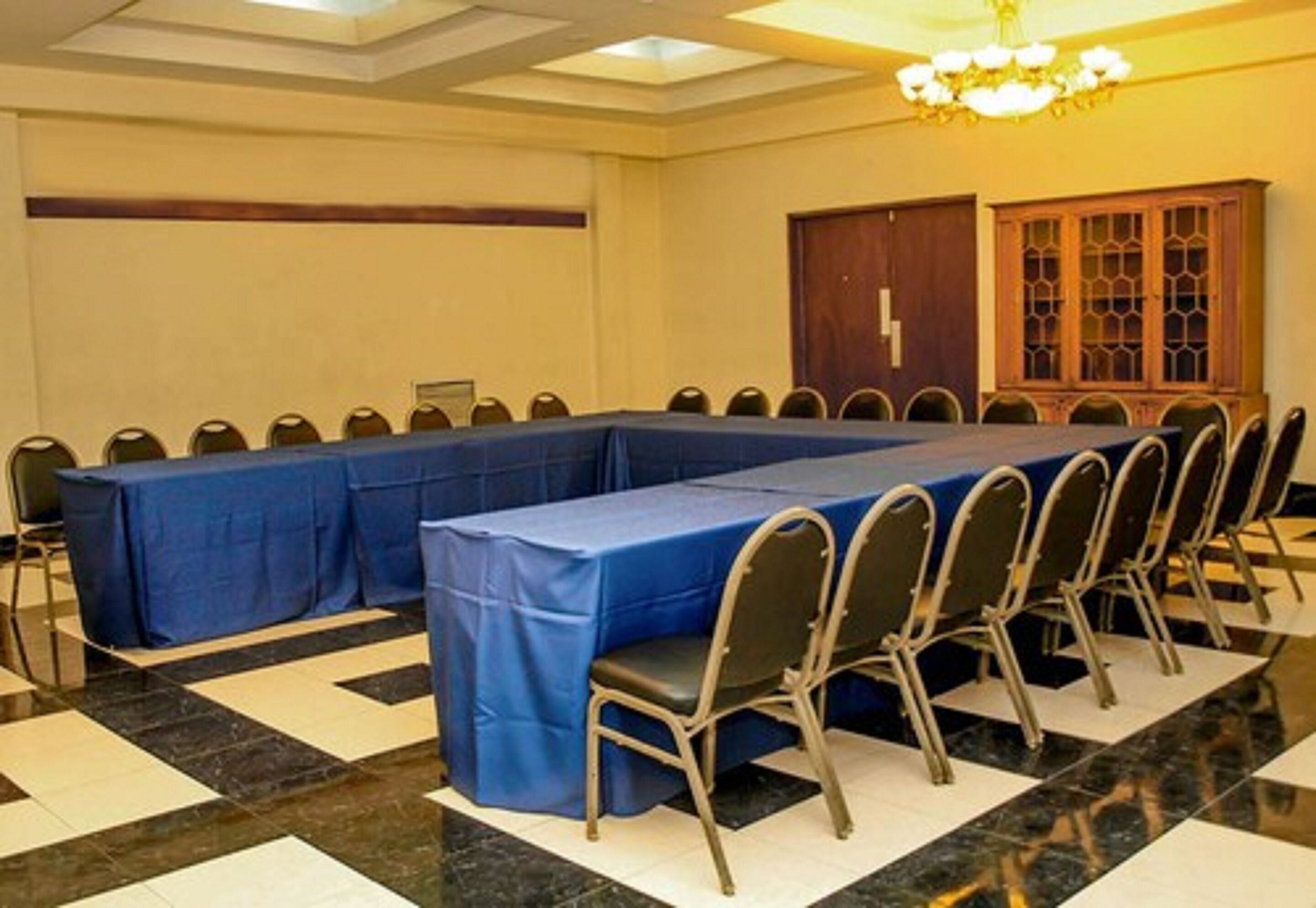 Photo - Le Plaza Hotel