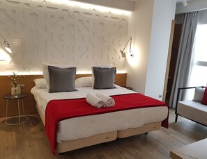 1 dormitorio, ropa de cama de alta calidad, minibar y caja fuerte