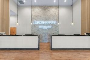 Check-in/check-out kiosk - Grand Crowne Resort (Branson)