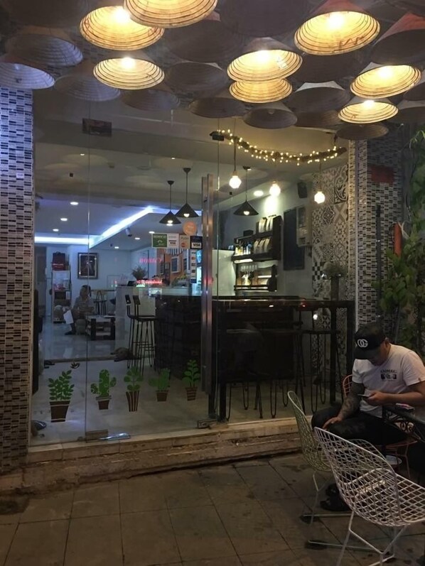 Café - Hong Kong Kaiteki Hotel (Ho Chi Minh City)