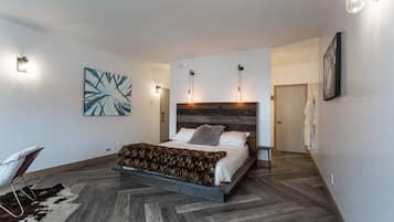 Kamar Mewah, 1 Tempat Tidur King, pemandangan gunung (No Breakfast) | Seprai katun Mesir, seprai premium, dan bantalan ekstra lembut