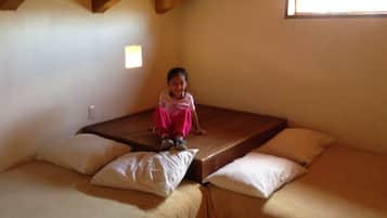 2 bedrooms, free WiFi, bed sheets