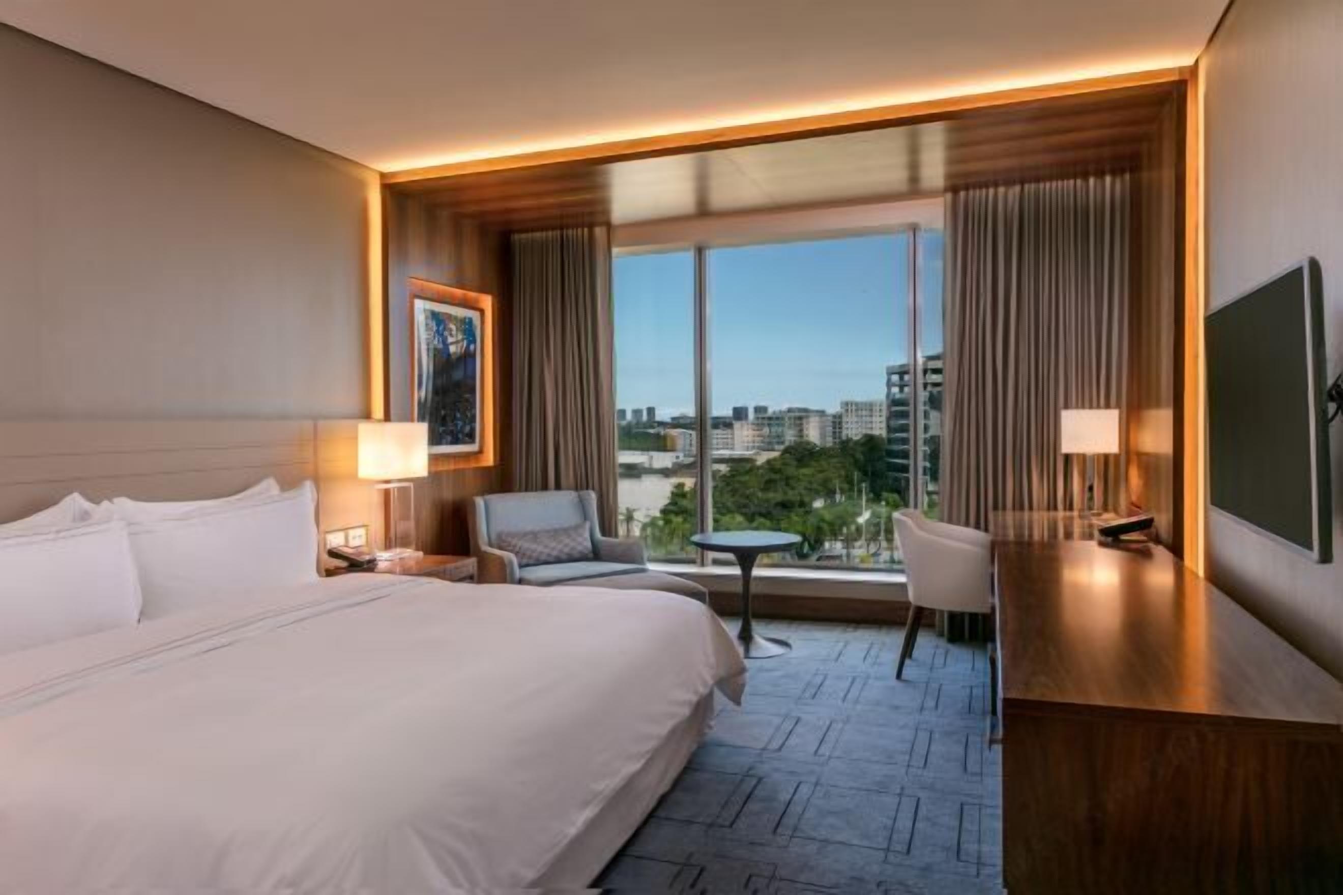 Premium bedding, minibar, in-room safe, soundproofing