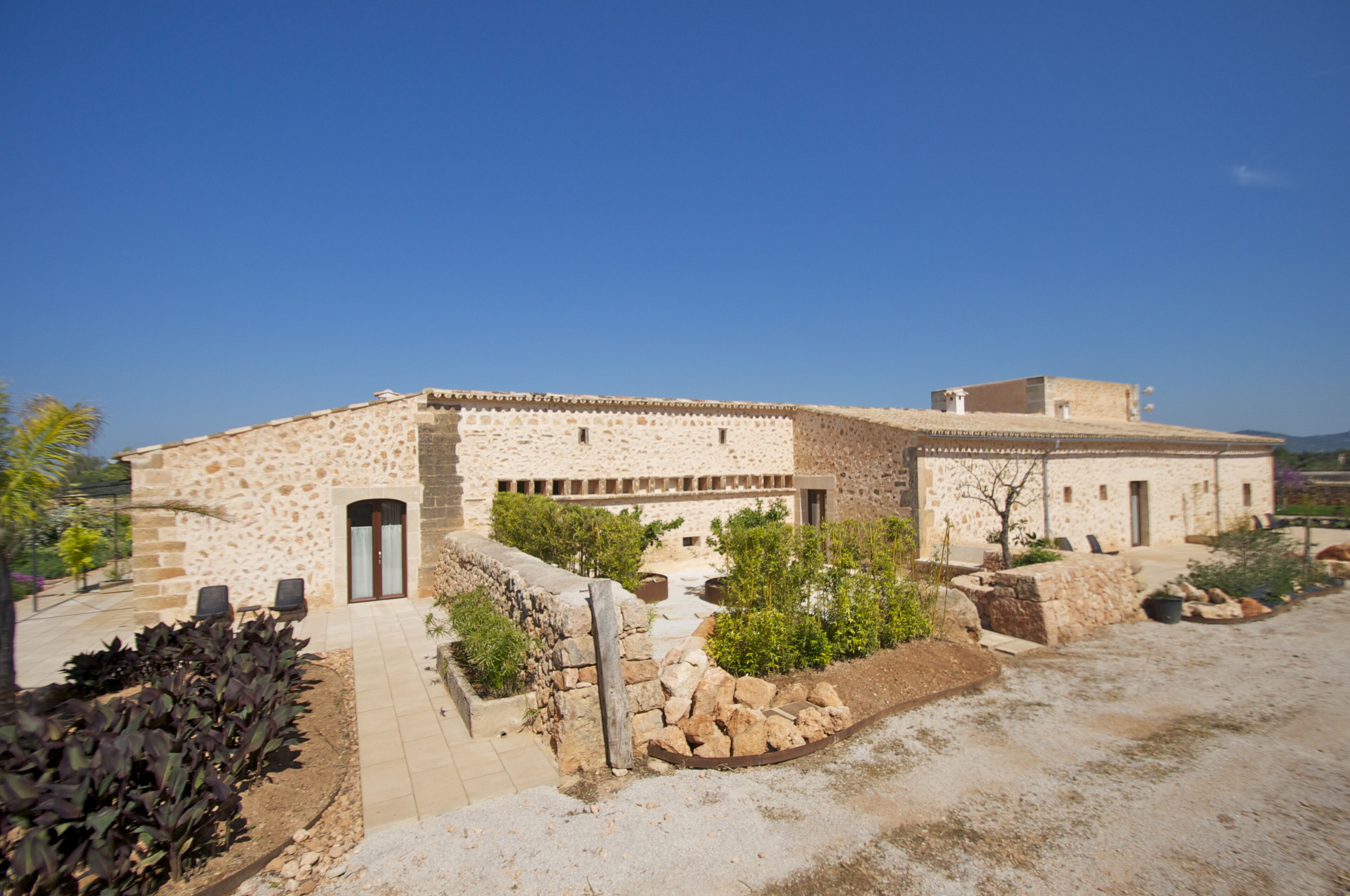 Foto - Bennoc Petit Hotel