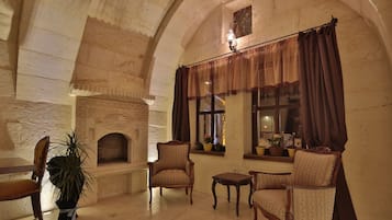 Dagelijks ontbijt met lokale gerechten inbegrepen