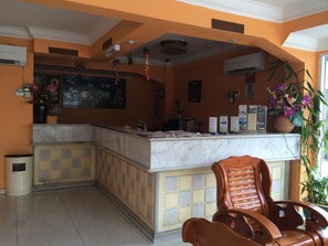 Lobby - OYO 43970 Palace Inn (Miri)