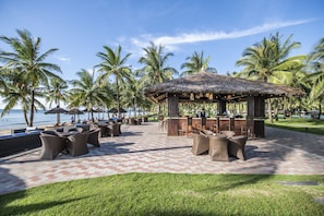 Beach bar