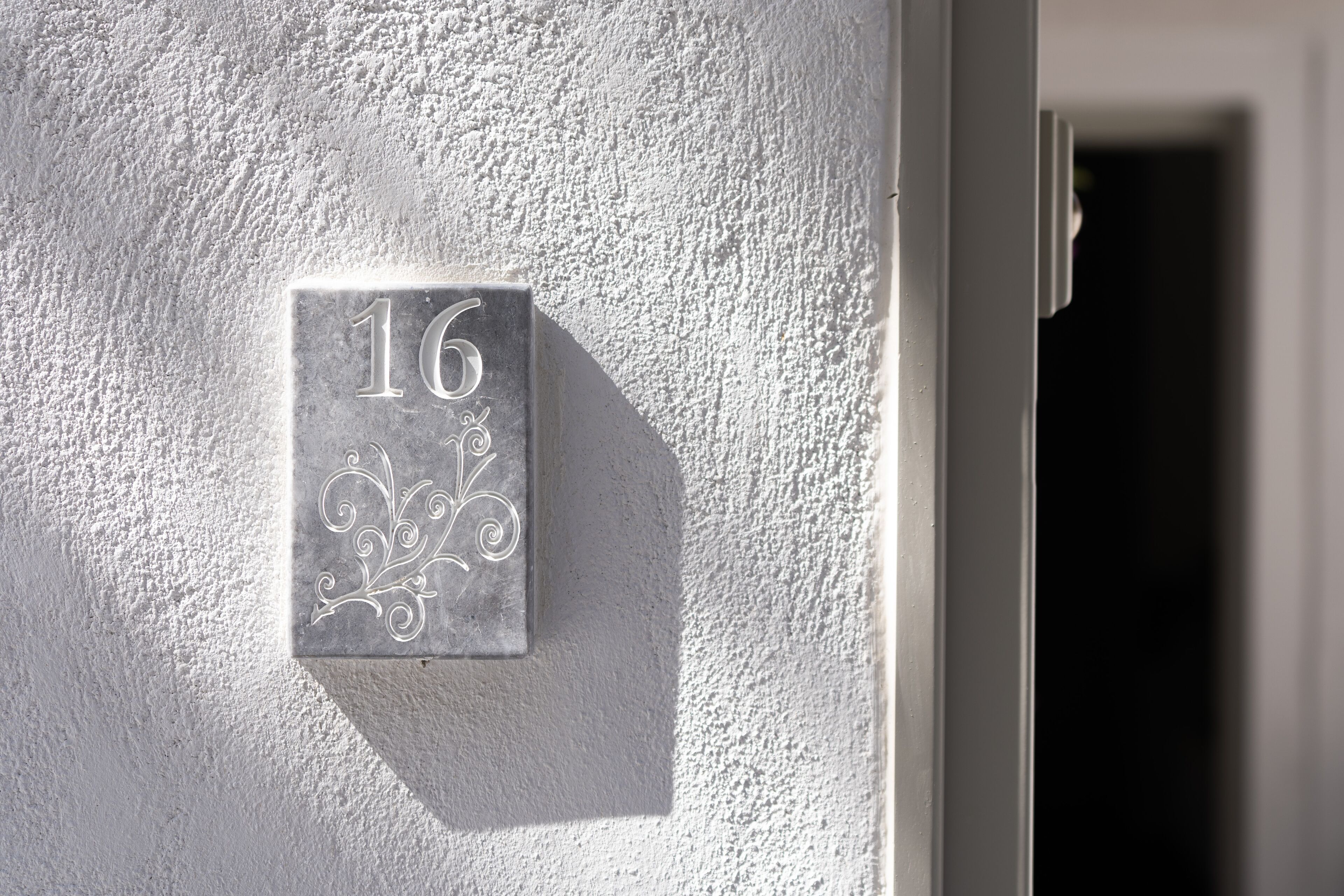 classic room with private garden | 1 bedroom, in-room safe, desk, soundproofing