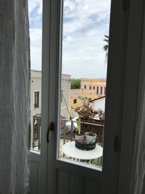 Double or Twin Room, Balcony, Ocean View | Premium bedding, minibar, desk, soundproofing - B&B Nike (Syracuse)