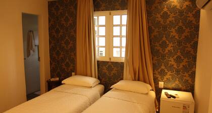 Vivaz Boutique Hotel