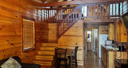 Cabins of Mackinaw