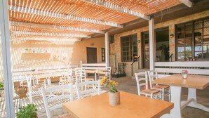 Dining - Petros Village (Hersonissos)