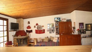 Interior entrance - Petros Village (Hersonissos)