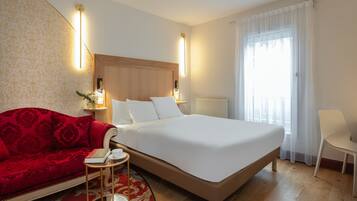 Literie hypoallergénique, ameublement personnalisé, bureau