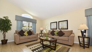 Living area - Ocean Florida Villas (Davenport)