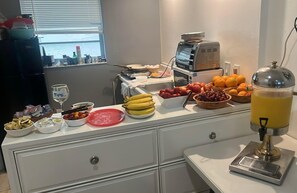 Een kluis op de kamer, verduisterende gordijnen