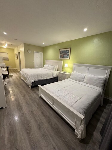 Stardust Hotel