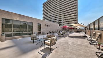Sundeck